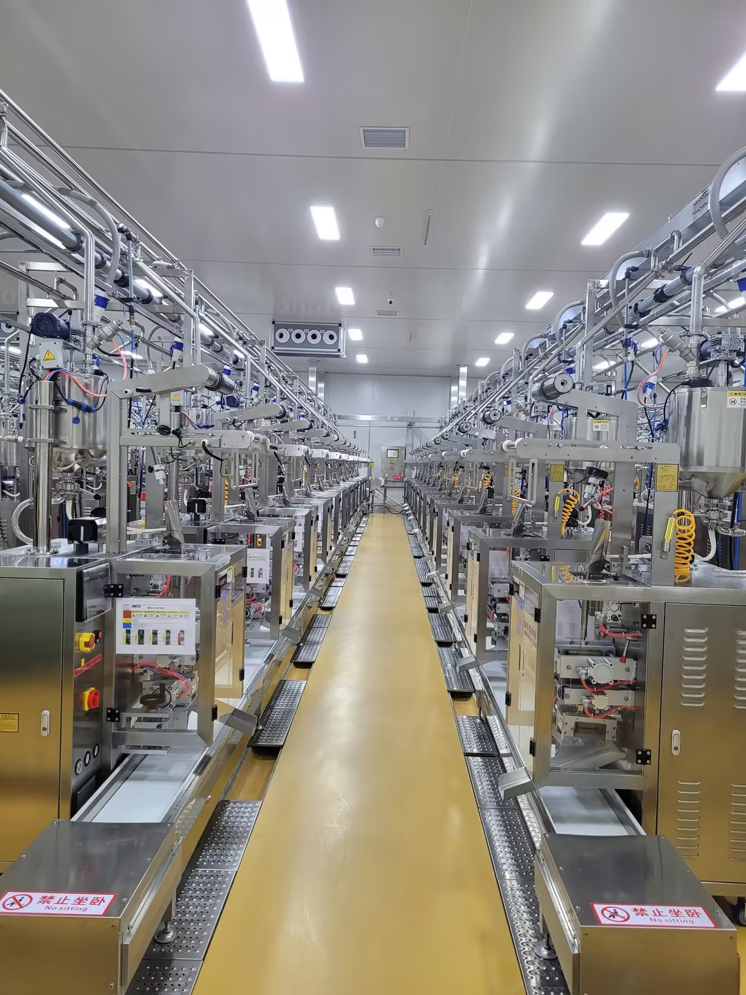 IP+理想零食，鹽津鋪?zhàn)印吧X蒻滿分”會不會成為下一個(gè)品類品牌？